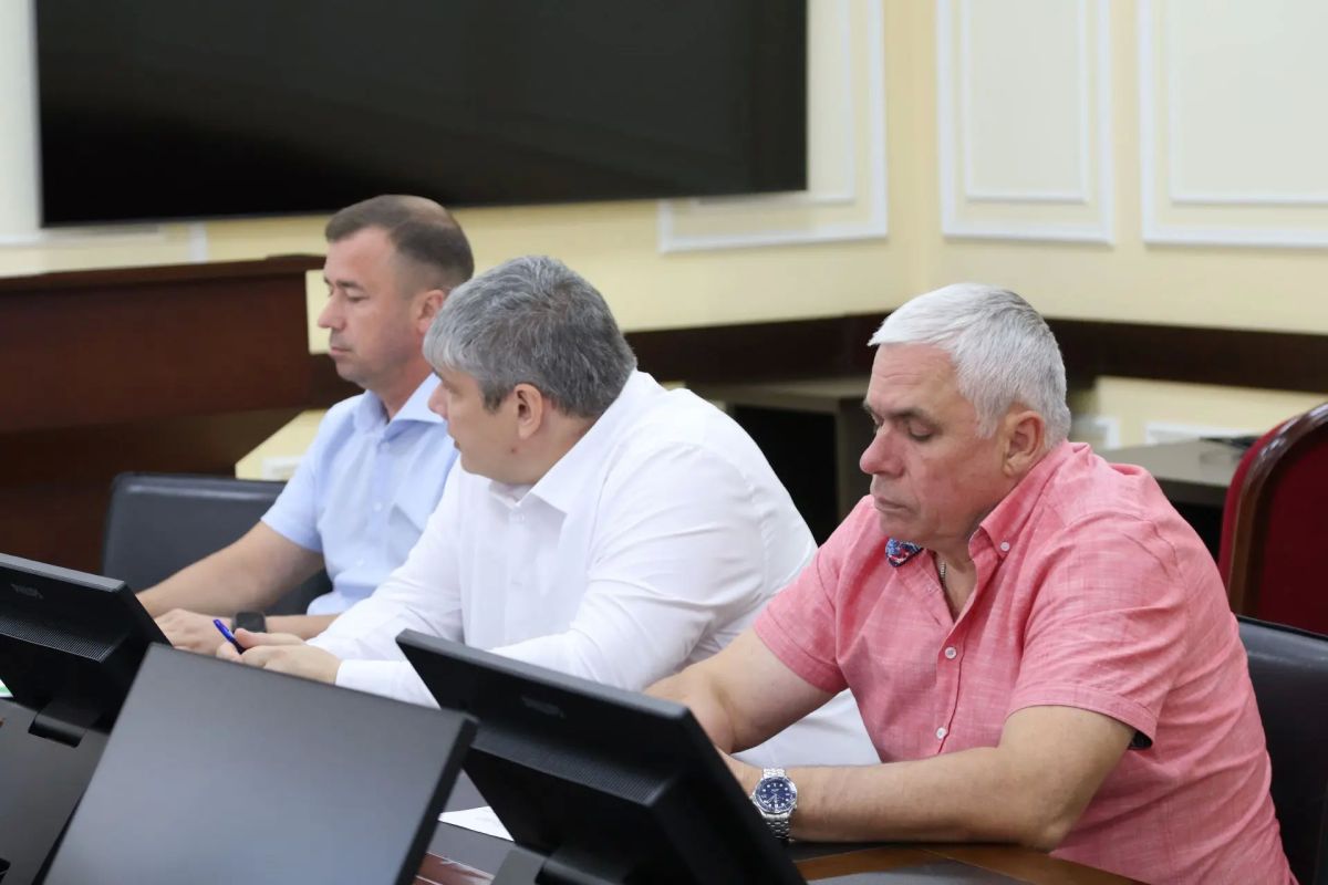 В Ступино обсудили ремонт дорог и благоустройство территорий В Ступино обсудили ремонт дорог и благоустройство территорий
