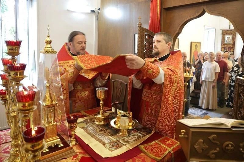 9 августа в Пантелеимоновском храме в Воскресенске отметили престольный праздник – день памяти великомученика и целителя Пантелеимона 9 августа в Пантелеимоновском храме в Воскресенске отметили престольный праздник – день памяти великомученика и целителя Пантелеимона