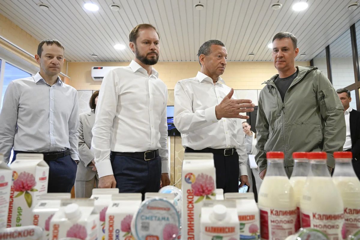 Дмитрий Патрушев посетил с рабочей поездкой Тверскую область Дмитрий Патрушев посетил с рабочей поездкой Тверскую область