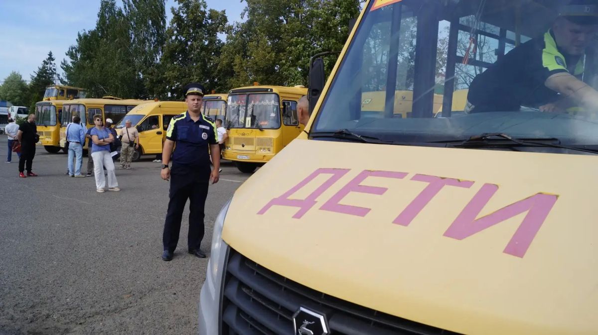 В Сергиевом Посаде проверили готовность школьных автобусов к новому учебному году В Сергиевом Посаде проверили готовность школьных автобусов к новому учебному году