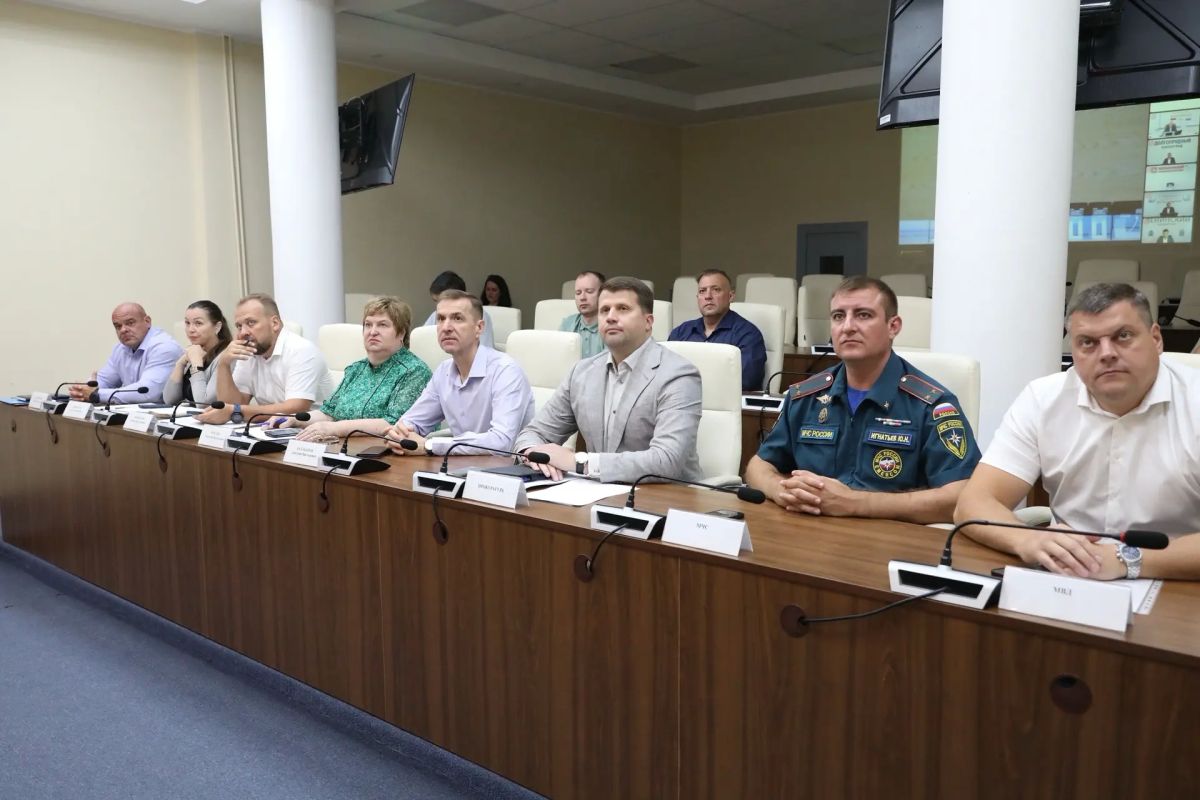 Состоялось расширенное совещании под руководством Губернатора Московской области Андрея Юрьевича Воробьёва, которое прошло в формате ВКС Состоялось расширенное совещании под руководством Губернатора Московской области Андрея Юрьевича Воробьёва, которое прошло в формате ВКС