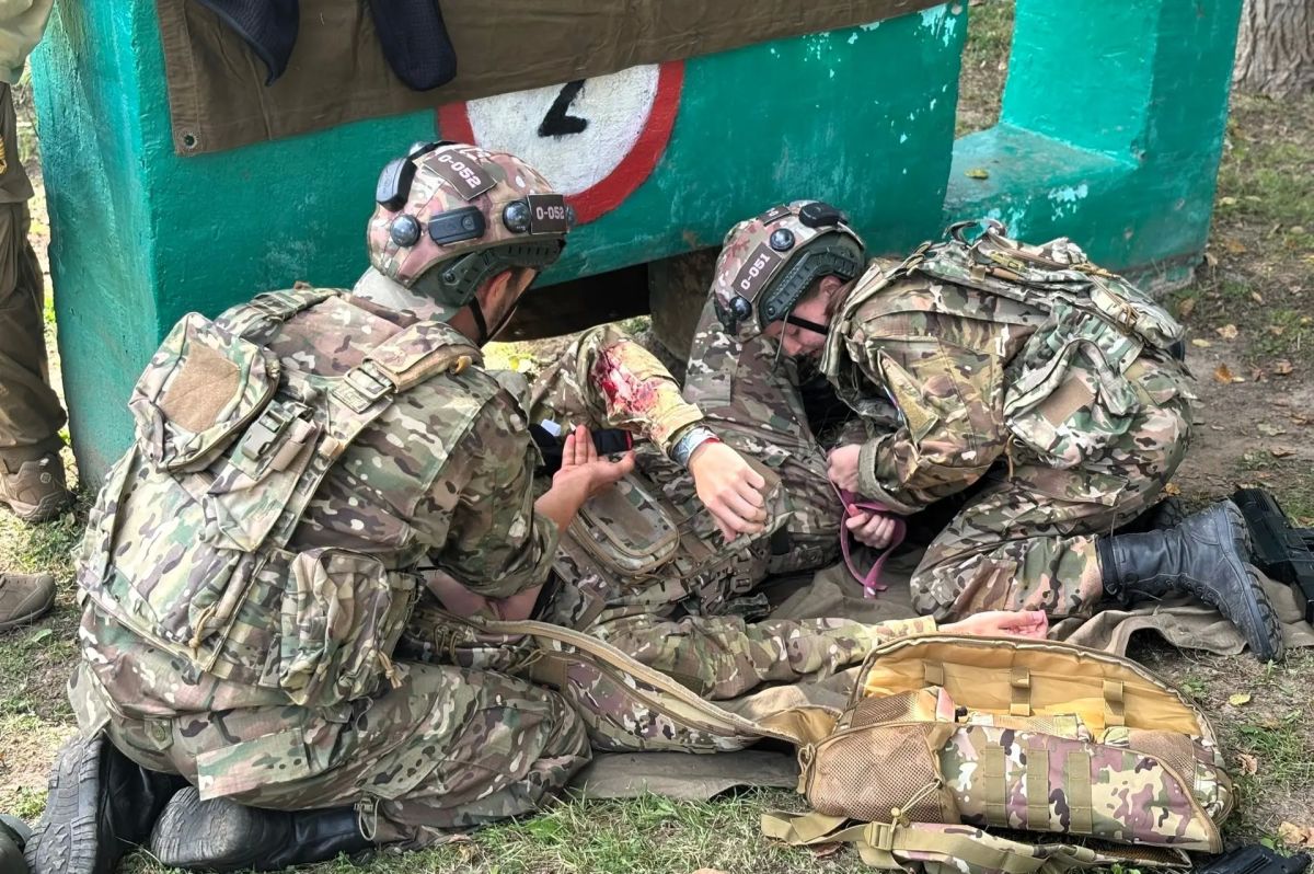 Мытищинские студенты достойно представили Московскую область на «Зарнице 2.0» Мытищинские студенты достойно представили Московскую область на «Зарнице 2.0»
