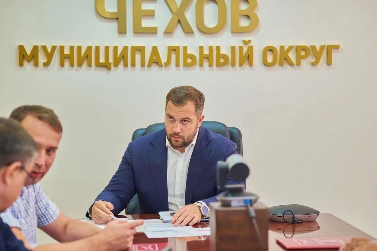 Михаил Собакин: Подготовка объектов теплоснабжения и многоквартирных домов к зимнему отопительному периоду стала ключевой темой на еженедельном совещании Губернатора с правительством области и главами округов Михаил Собакин: Подготовка объектов теплоснабжения и многоквартирных домов к зимнему отопительному периоду стала ключевой темой на еженедельном совещании Губернатора с правительством области и главами округов