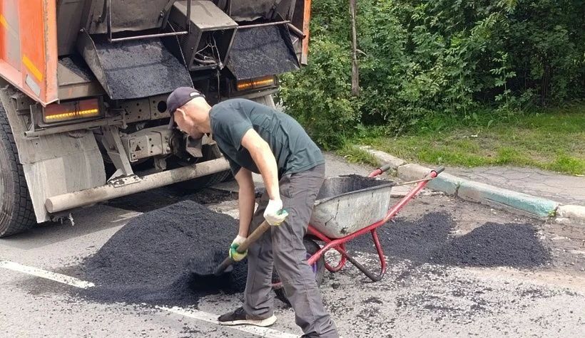 В Солнечногорске устранили более 7 500 тысяч ям с начала года