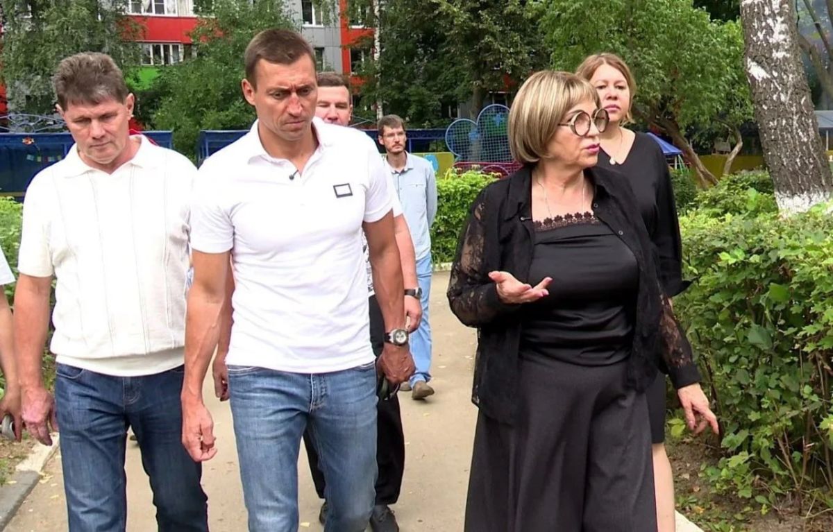Спорт, образование и социальные проекты: олимпиец Александр Легков встретился с жителями Долгопрудного Спорт, образование и социальные проекты: олимпиец Александр Легков встретился с жителями Долгопрудного