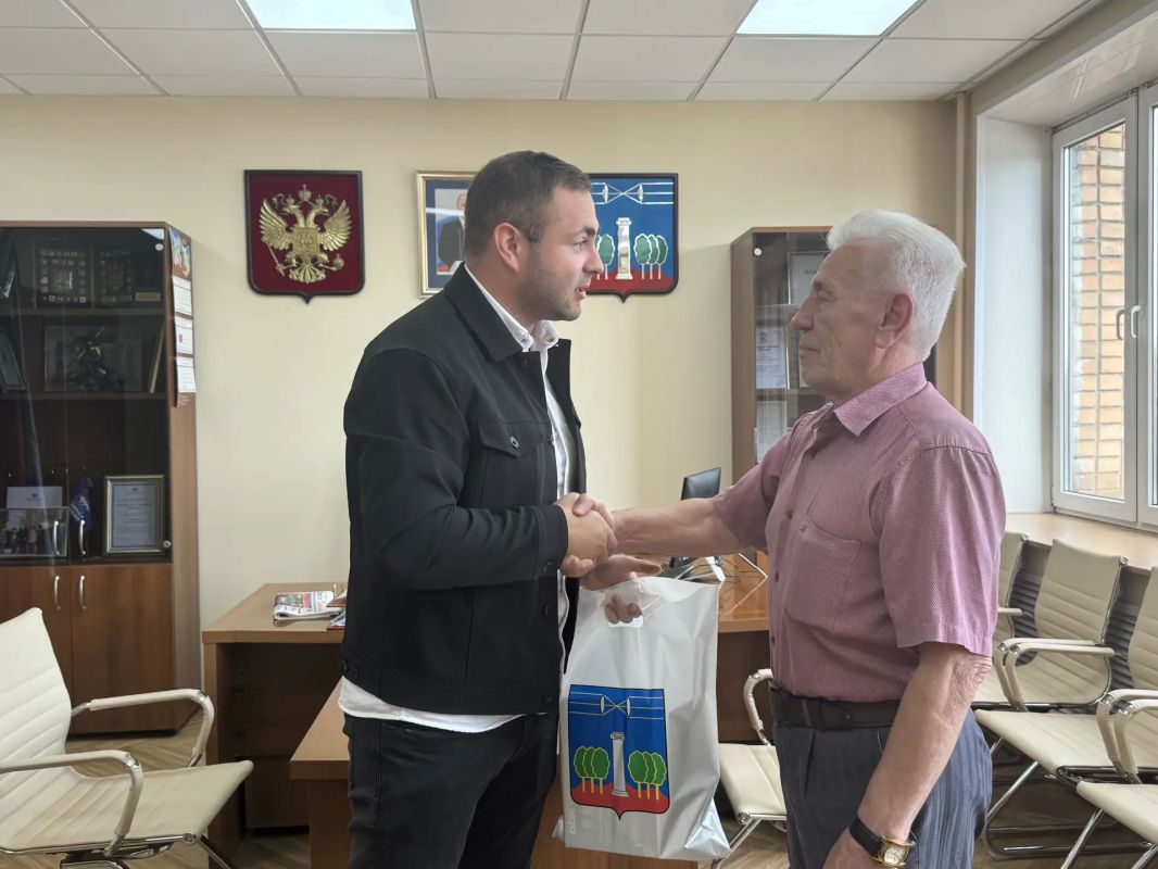 Красногорца Петра Гавриловича Новоходько поздравили с Днем Военновоздушных сил России!