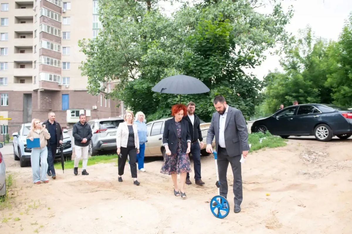 Татьяна Витушева: В микрорайоне ЭХ «Большевик» города Истра завершено строительство нового тротуара к жилому комплексу «Роза Ветров» Татьяна Витушева: В микрорайоне ЭХ «Большевик» города Истра завершено строительство нового тротуара к жилому комплексу «Роза Ветров»