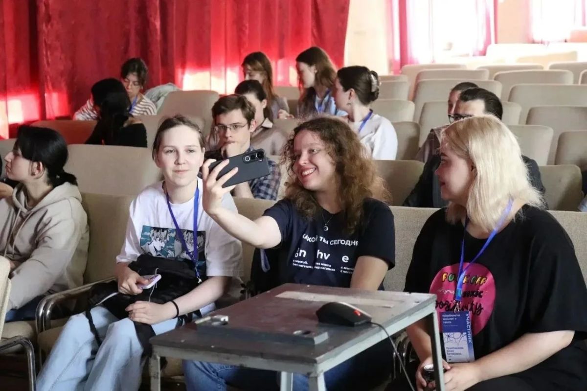 В Пущино на базе Института теоретической и экспериментальной биофизики РАН завершается Летняя научная школа «Нейробиология внимания и памяти» В Пущино на базе Института теоретической и экспериментальной биофизики РАН завершается Летняя научная школа «Нейробиология внимания и памяти»