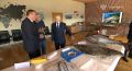Главное к этому часу: Путин впервые посетил Курильские острова. «Какая у вас погода хорошая, курорт!» — обратился он к жителям города Курильск на острове Итуруп. «Мы думали, это вы договорились», — ответила одна жительниц....