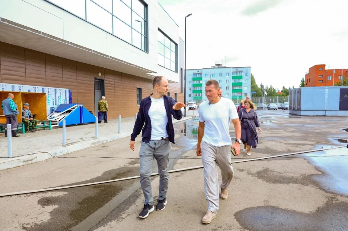 Александр Легков посетил с рабочим визитом спортивный комплекс в Марфино Александр Легков посетил с рабочим визитом спортивный комплекс в Марфино
