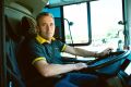 Мострансавто приглашает на работу водителей автобусов и слесарей