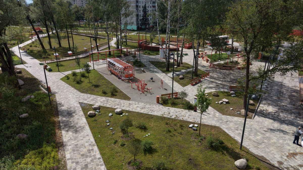В этом году в Орехово-Зуевском г.о. обновили парк «ЛиАЗ» и Парковский лес, сейчас благоустраивают еще 3 общественных пространства В этом году в Орехово-Зуевском г.о. обновили парк «ЛиАЗ» и Парковский лес, сейчас благоустраивают еще 3 общественных пространства