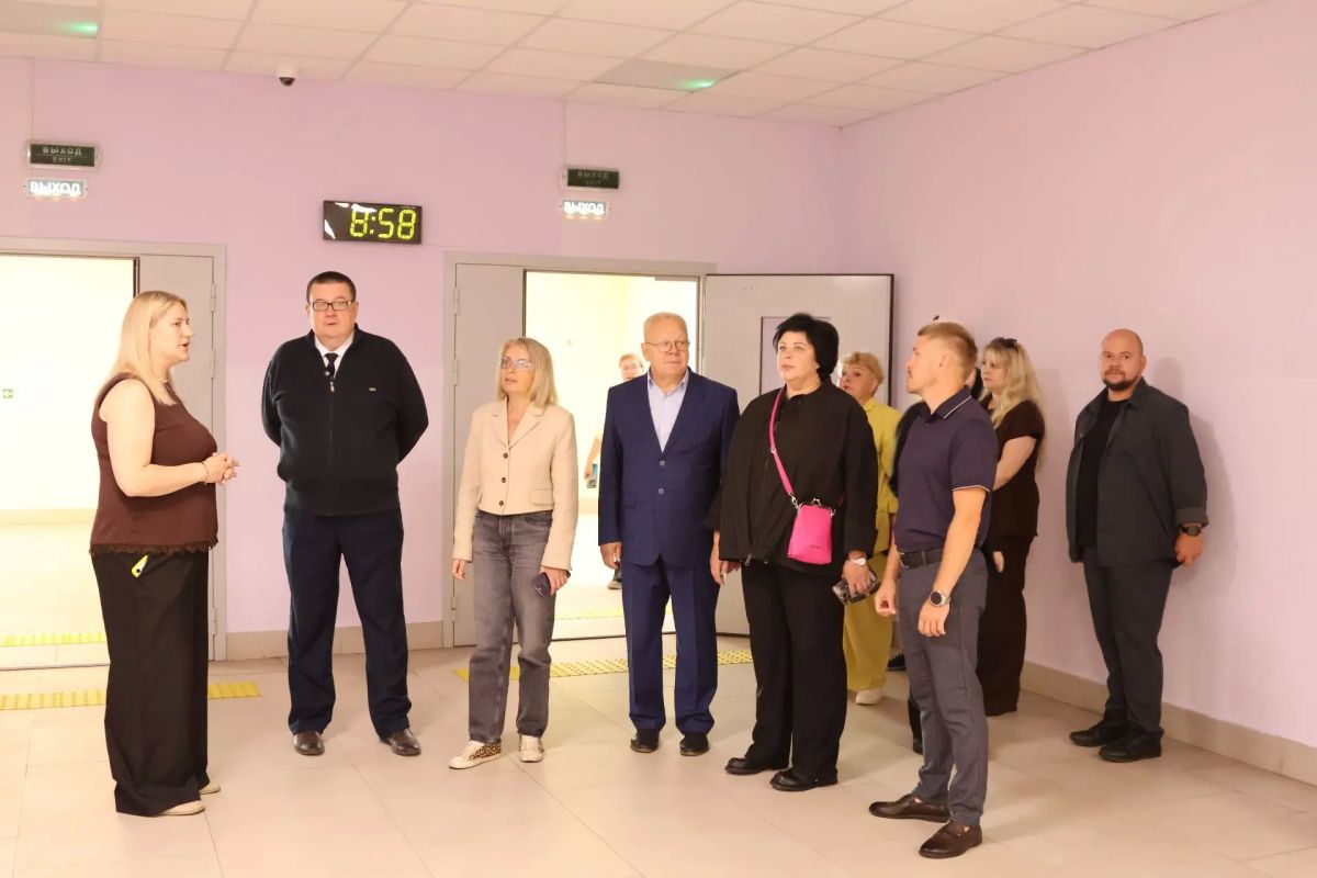 Родители оценили готовность школы №2 в Ступино к новому учебному году Родители оценили готовность школы №2 в Ступино к новому учебному году
