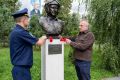 В Реутове возложили цветы к бюсту Героя России Бориса Воробьёва