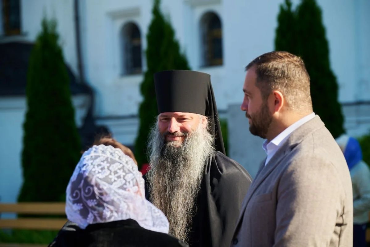 Михаил Собакин: 14 АВГУСТА – ПРАЗДНЕСТВО ВСЕМИЛОСТИВОМУ СПАСУ И ПРЕСВЯТОЙ БОГОРОДИЦЕ Михаил Собакин: 14 АВГУСТА – ПРАЗДНЕСТВО ВСЕМИЛОСТИВОМУ СПАСУ И ПРЕСВЯТОЙ БОГОРОДИЦЕ