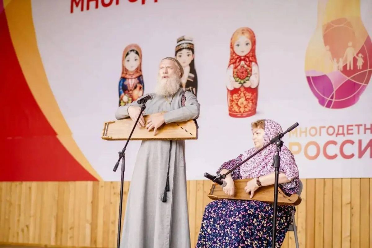 Уникальный фестиваль-форум «Многодетная Россия - единая Страна» состоялся в Люберцах Уникальный фестиваль-форум «Многодетная Россия - единая Страна» состоялся в Люберцах