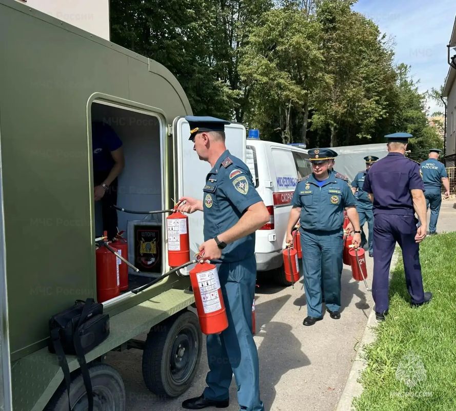 В Ленинском округе прошла акция по сбору гуманитарной помощи для военнослужащих СВО В Ленинском округе прошла акция по сбору гуманитарной помощи для военнослужащих СВО