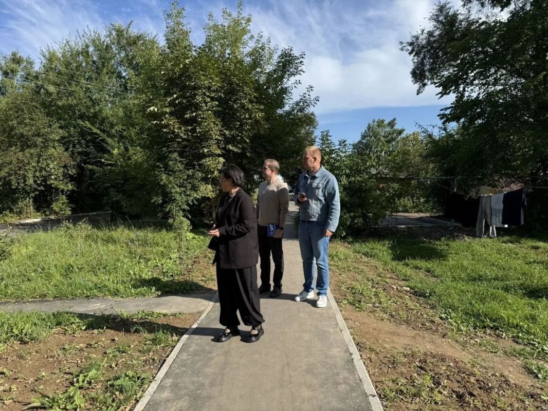 Заместитель главы городского округа Подольск Михаил Саруханов провёл обход территории в посёлке Сельхозтехника Заместитель главы городского округа Подольск Михаил Саруханов провёл обход территории в посёлке Сельхозтехника