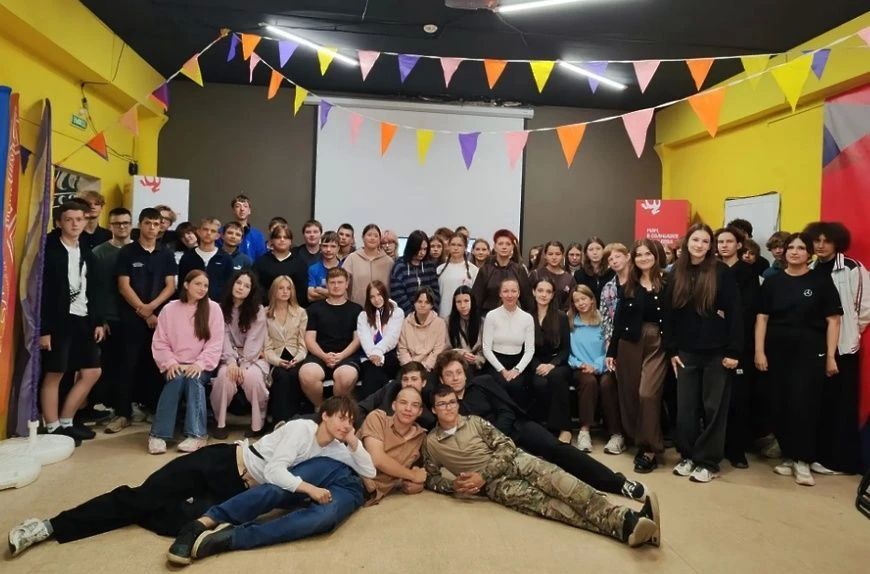 В Солнечногорске стартовал проект "Молодёжь для молодёжи" В Солнечногорске стартовал проект "Молодёжь для молодёжи"