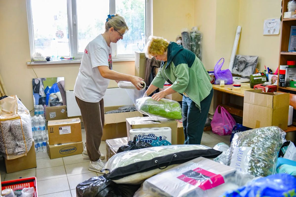 Химкинские волонтёры организовали сбор гуманитарной помощи для бойцов СВО и мирных жителей Химкинские волонтёры организовали сбор гуманитарной помощи для бойцов СВО и мирных жителей