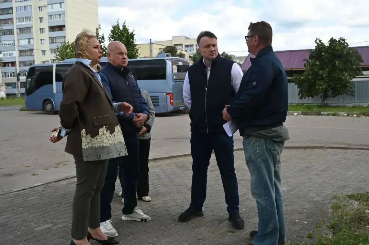 Капитальный ремонт фасада и кровли Дома культуры «Большевик» завершается Капитальный ремонт фасада и кровли Дома культуры «Большевик» завершается