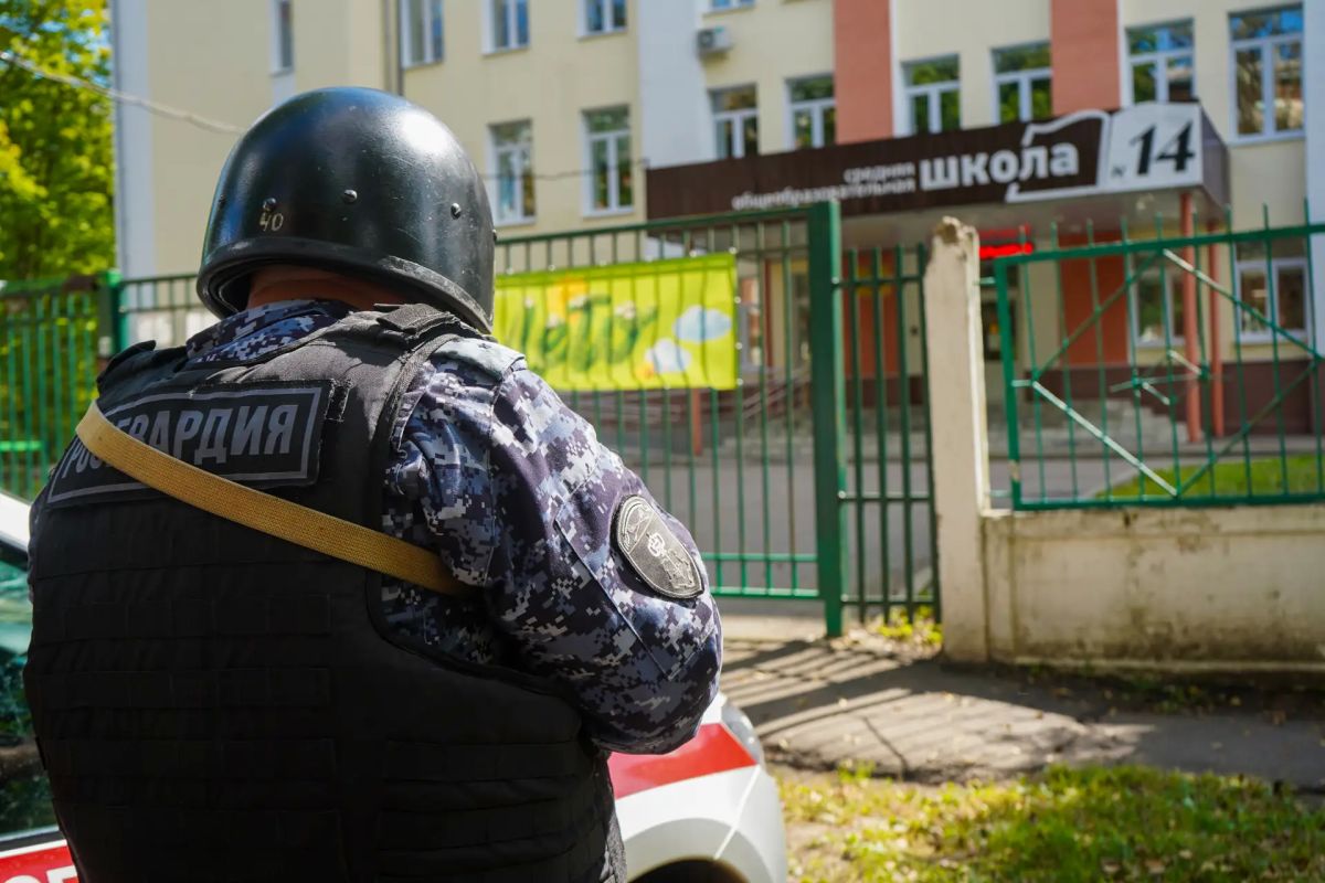 Сотрудники Росгвардии приняли участие во всероссийской антитеррористической тренировке в Подмосковье Сотрудники Росгвардии приняли участие во всероссийской антитеррористической тренировке в Подмосковье