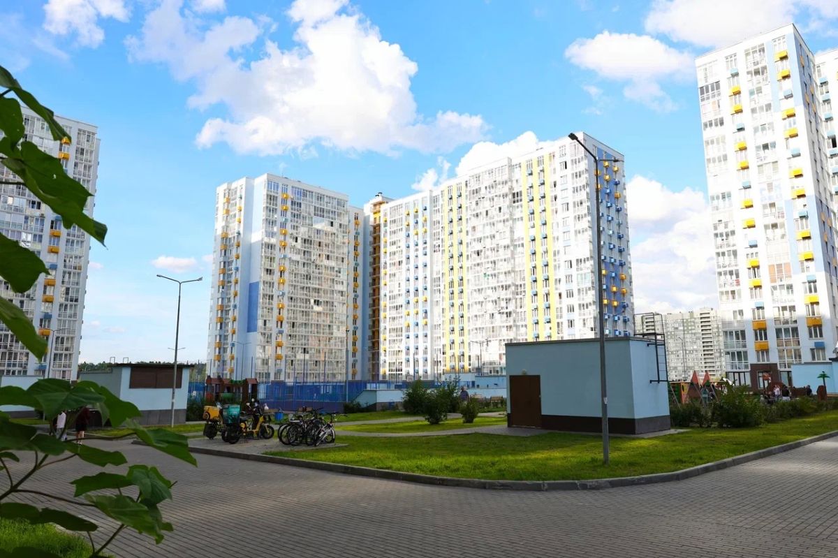 Встреча с жителями многоквартирного дома на проспекте Астрахова прошла в Мытищах Встреча с жителями многоквартирного дома на проспекте Астрахова прошла в Мытищах