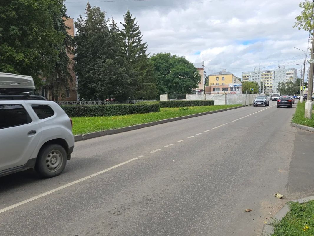 В Коломне началось благоустройство сквера у памятника Гагарину В Коломне началось благоустройство сквера у памятника Гагарину