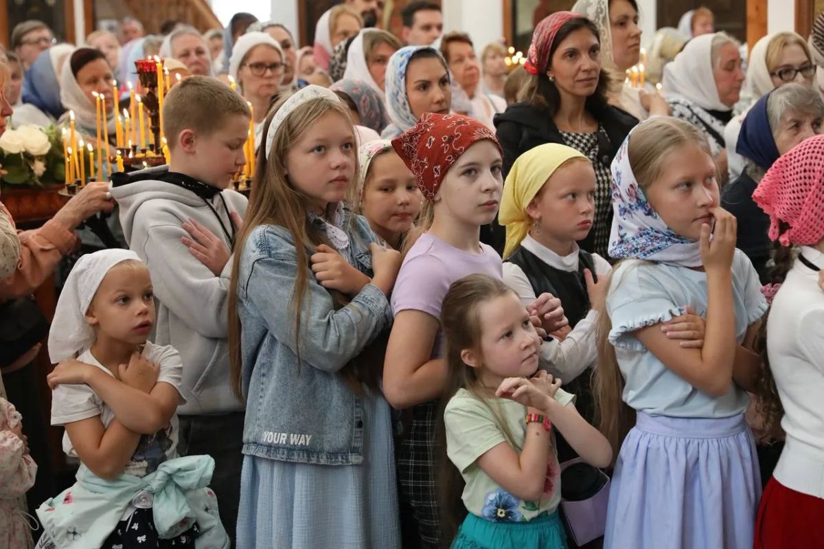 Яблочный Спас: жителей Долгопрудного поздравили с праздником Преображения Господня Яблочный Спас: жителей Долгопрудного поздравили с праздником Преображения Господня