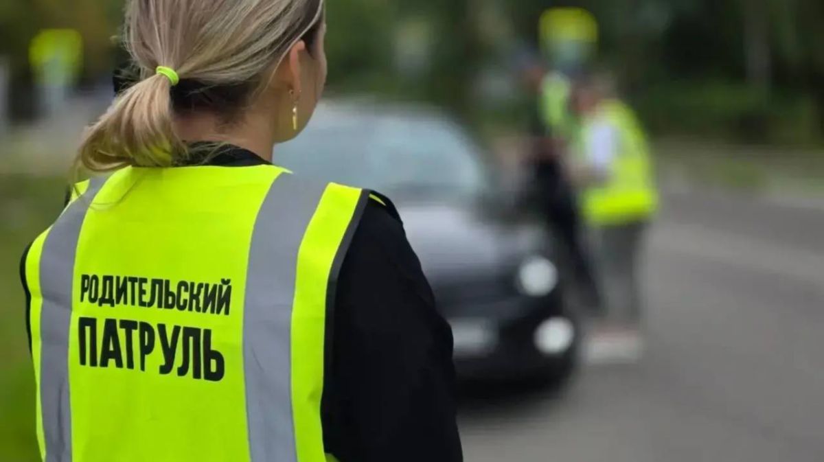 В преддверии нового учебного года сотрудники Госавтоинспекции МУ МВД России «Власиха» совместно с активистами движения «Родительский патруль» провели профилактическое мероприятие вблизи общеобразовательных учреждений округа В преддверии нового учебного года сотрудники Госавтоинспекции МУ МВД России «Власиха» совместно с активистами движения «Родительский патруль» провели профилактическое мероприятие вблизи общеобразовательных учреждений округа
