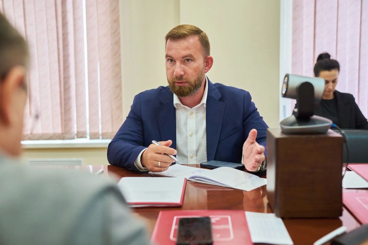 Михаил Собакин: В рамках профильного часа по ЖКХ заслушал подрядчика по ходу выполнения этапов реализации государственной программы Московской области по модернизации объектов теплоснабжения муниципального округа Чехов Михаил Собакин: В рамках профильного часа по ЖКХ заслушал подрядчика по ходу выполнения этапов реализации государственной программы Московской области по модернизации объектов теплоснабжения муниципального округа Чехов
