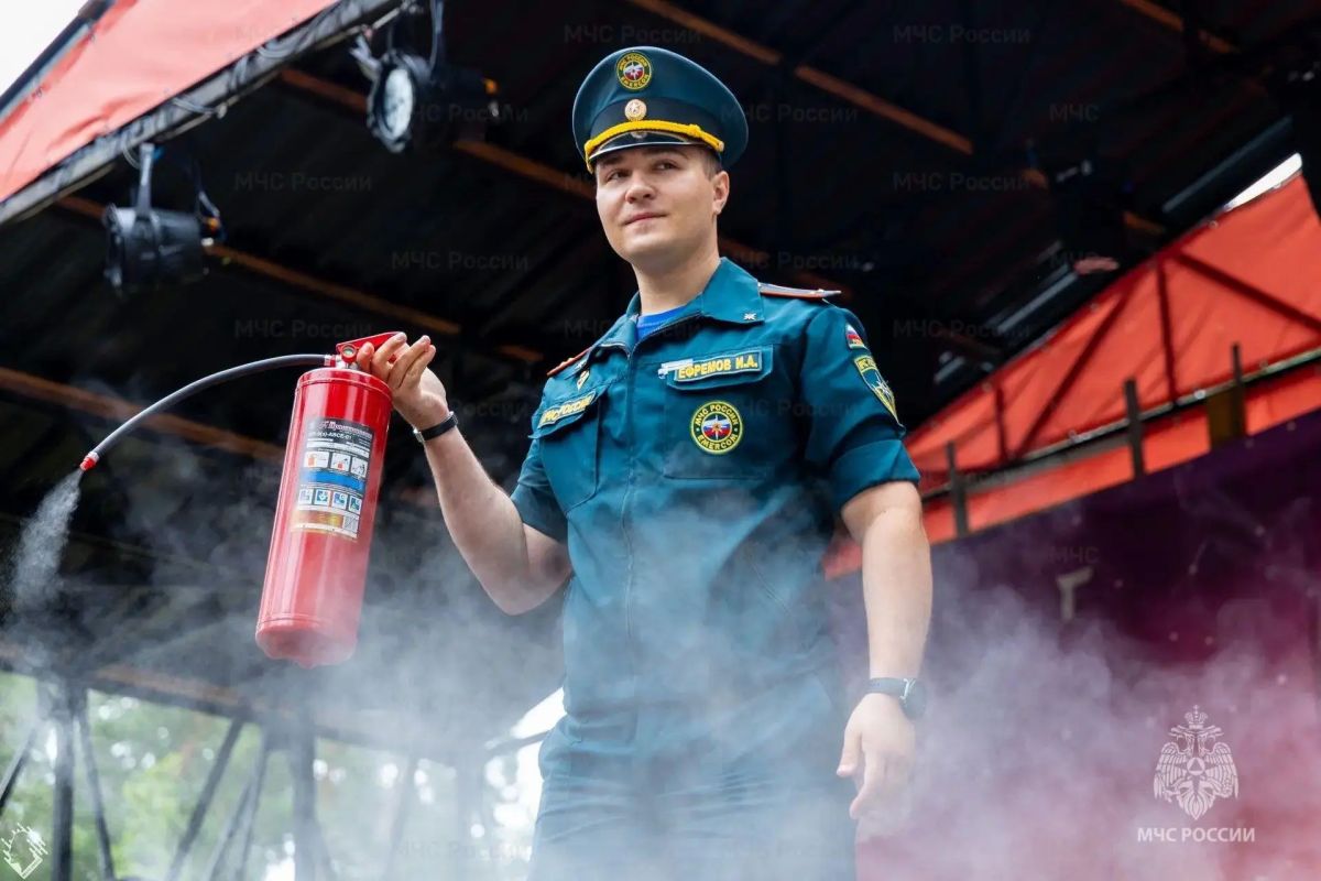 В Ступине для первокурсников МГТУ им. Баумана провели инструктаж по пожарной безопасности В Ступине для первокурсников МГТУ им. Баумана провели инструктаж по пожарной безопасности