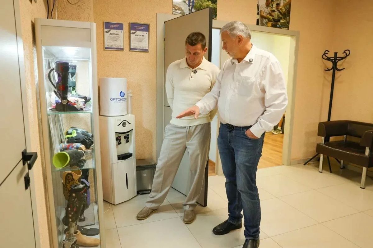 Александр Легков встретился с коллективом мытищинской компании «Орто-Космос»