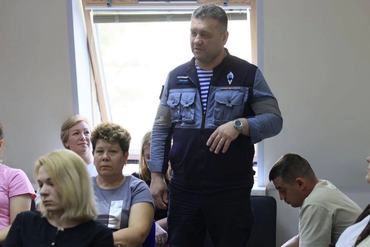 Когда говорим о безопасности в доме, обычно мы вспоминаем замки и сигнализации Когда говорим о безопасности в доме, обычно мы вспоминаем замки и сигнализации