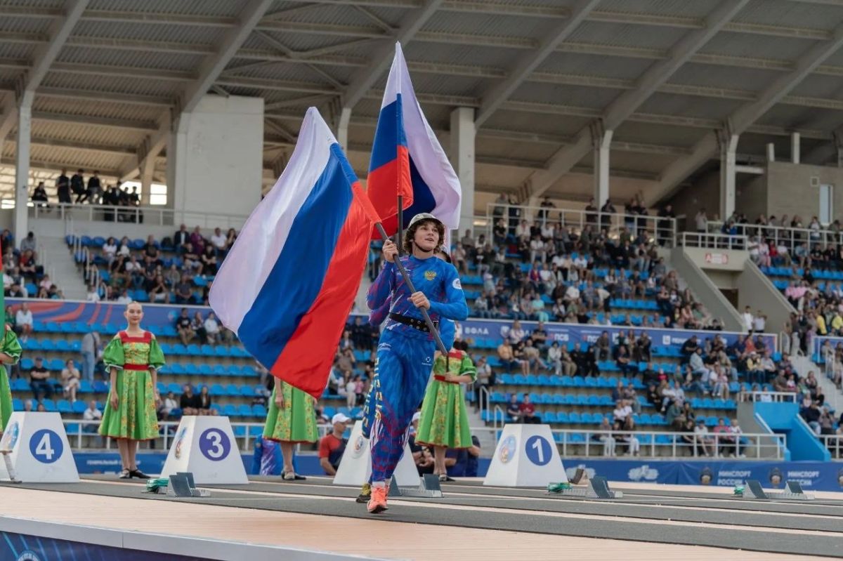 В Жуковском состоялось торжественное открытие Чемпионата мира по пожарно-спасательному спорту В Жуковском состоялось торжественное открытие Чемпионата мира по пожарно-спасательному спорту