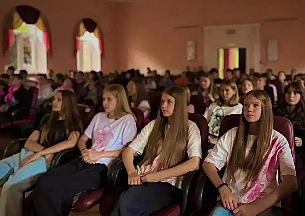 #КаникулыСРосгвардией. Росгвардейцы провели урок мужества для молодежи в Подмосковье В рамках ведомственной акции «Каникулы с Росгвардией», приуроченной к 10-летию со Дня создания ведомства и 215-й годовщине образования... #КаникулыСРосгвардией. Росгвардейцы провели урок мужества для молодежи в Подмосковье В рамках ведомственной акции «Каникулы с Росгвардией», приуроченной к 10-летию со Дня создания ведомства и 215-й годовщине образования...