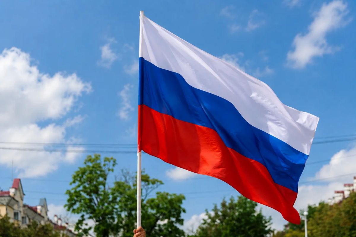 С Днём Государственного флага Российской Федерации