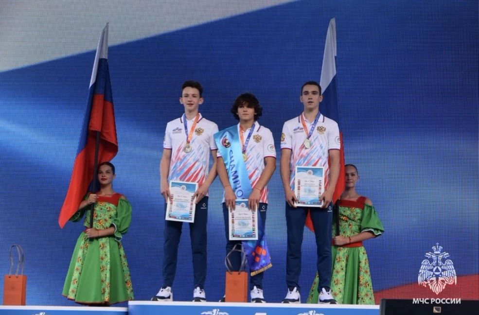 На XV Чемпионате мира среди юношей и юниоров и XI Чемпионате мира среди девушек и юниорок по пожарно-спасательному спорту установлены новые мировые рекорды в преодолении 100-метровой полосы с препятствиями На XV Чемпионате мира среди юношей и юниоров и XI Чемпионате мира среди девушек и юниорок по пожарно-спасательному спорту установлены новые мировые рекорды в преодолении 100-метровой полосы с препятствиями