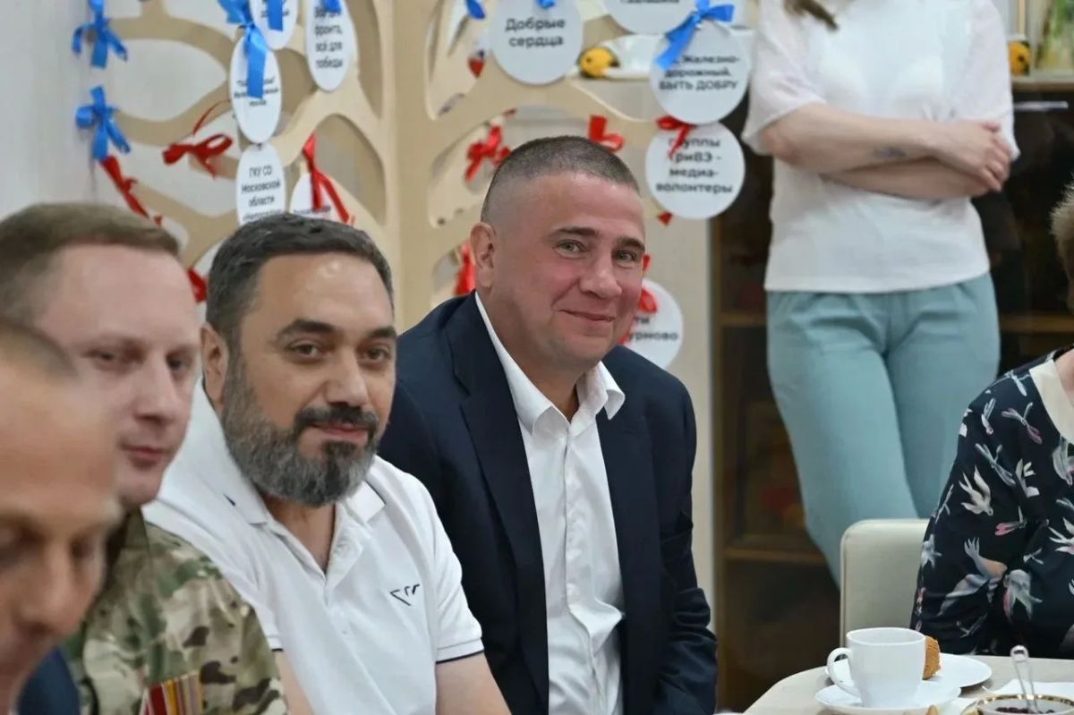 Участницы клуба «Гармония» в Балашихе встретились с защитниками Отечества Участницы клуба «Гармония» в Балашихе встретились с защитниками Отечества