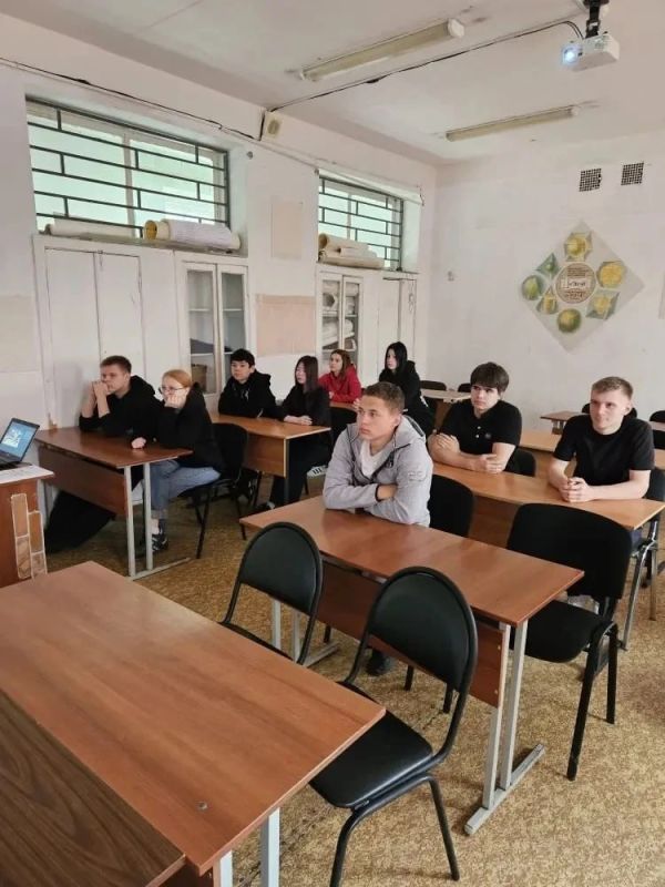 В Подольском социальноспортивном институте открылась новая специальность — «Социальная работа» В Подольском социальноспортивном институте открылась новая специальность — «Социальная работа»