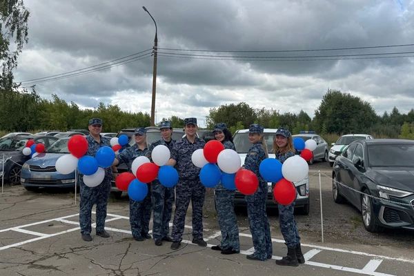 Личный состав учреждений ГУФСИН России по Московской области приняли участие во Всероссийской акции «Цвета Родины» Личный состав учреждений ГУФСИН России по Московской области приняли участие во Всероссийской акции «Цвета Родины»