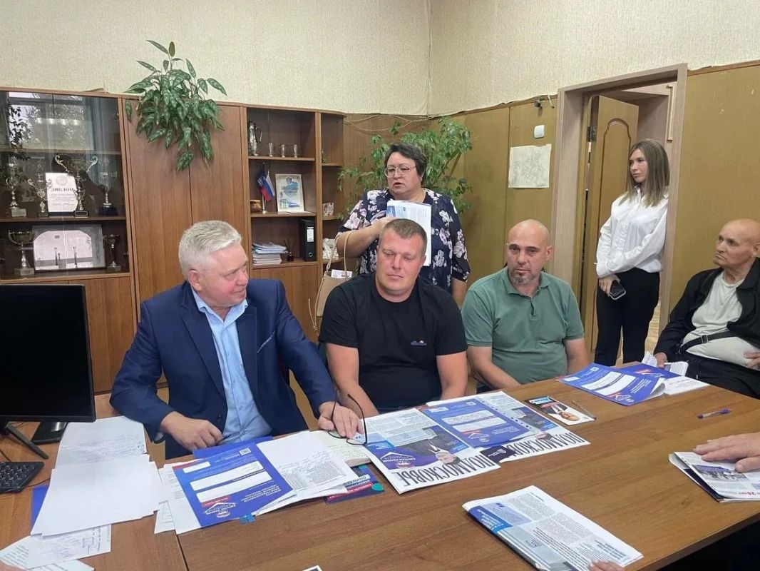 МАЛИНО. Как депутат Московской областной Думы встретился со старостами территориального отдела Леонтьево-Малино городского округа Ступино МАЛИНО. Как депутат Московской областной Думы встретился со старостами территориального отдела Леонтьево-Малино городского округа Ступино