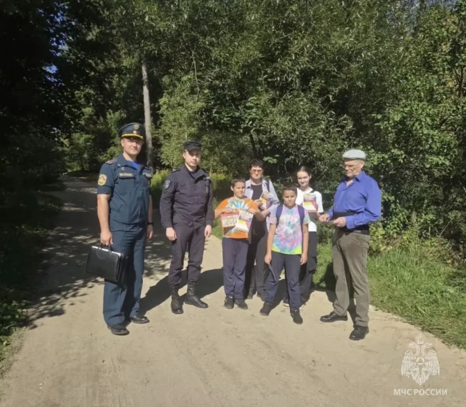 В Ступино прошел межведомственный рейд по профилактике ландшафтных пожаров В Ступино прошел межведомственный рейд по профилактике ландшафтных пожаров