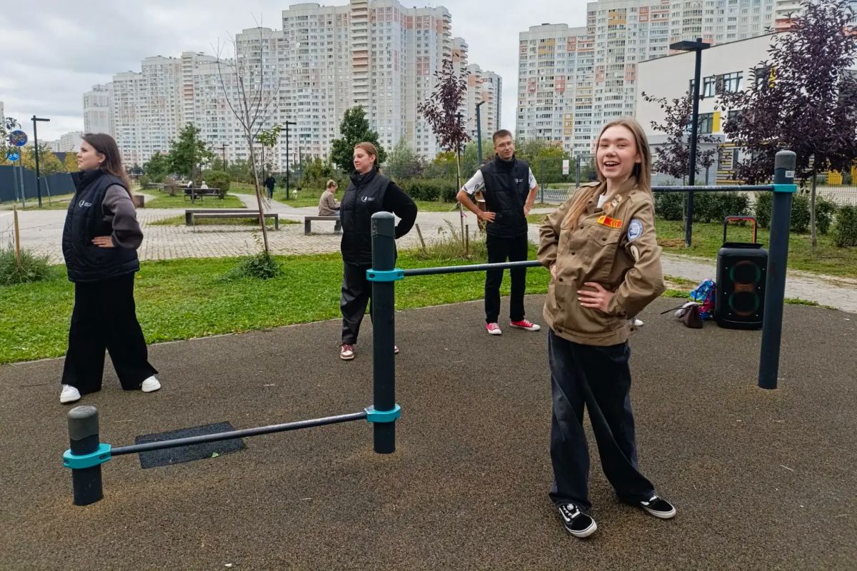 Идеальный баланс: как студенты вдохновляют старшее поколение в Мытищах Идеальный баланс: как студенты вдохновляют старшее поколение в Мытищах