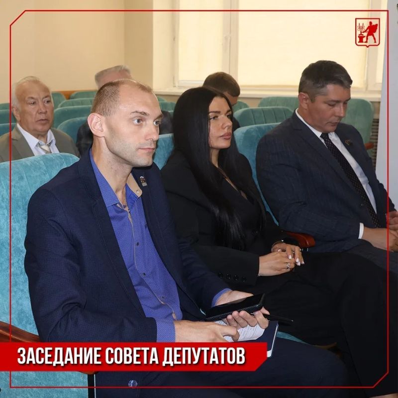 Инна Волкова: Сегодня в администрации состоялось тринадцатое заседание Совета депутатов Инна Волкова: Сегодня в администрации состоялось тринадцатое заседание Совета депутатов