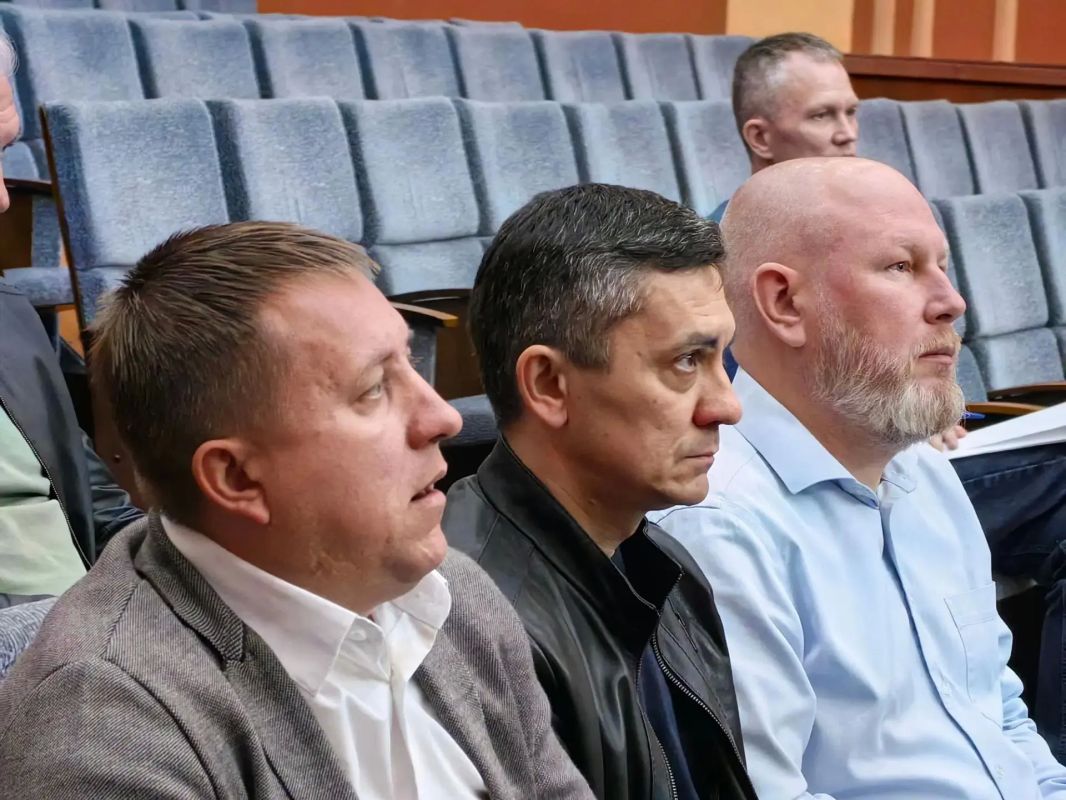 Три объекта образования планируют открыть после капремонтов к началу учебного года в Красногорске Три объекта образования планируют открыть после капремонтов к началу учебного года в Красногорске