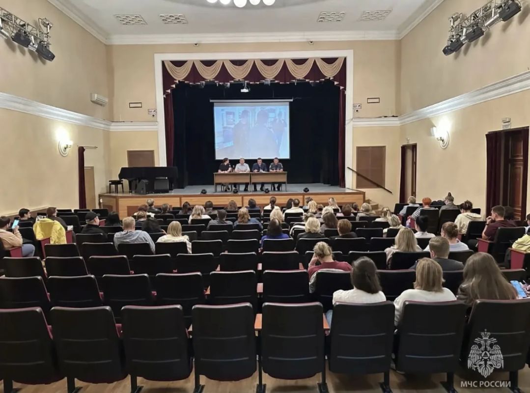 В Пушкино прошло совещание по подготовке избирательных участков к Единому дню голосования В Пушкино прошло совещание по подготовке избирательных участков к Единому дню голосования