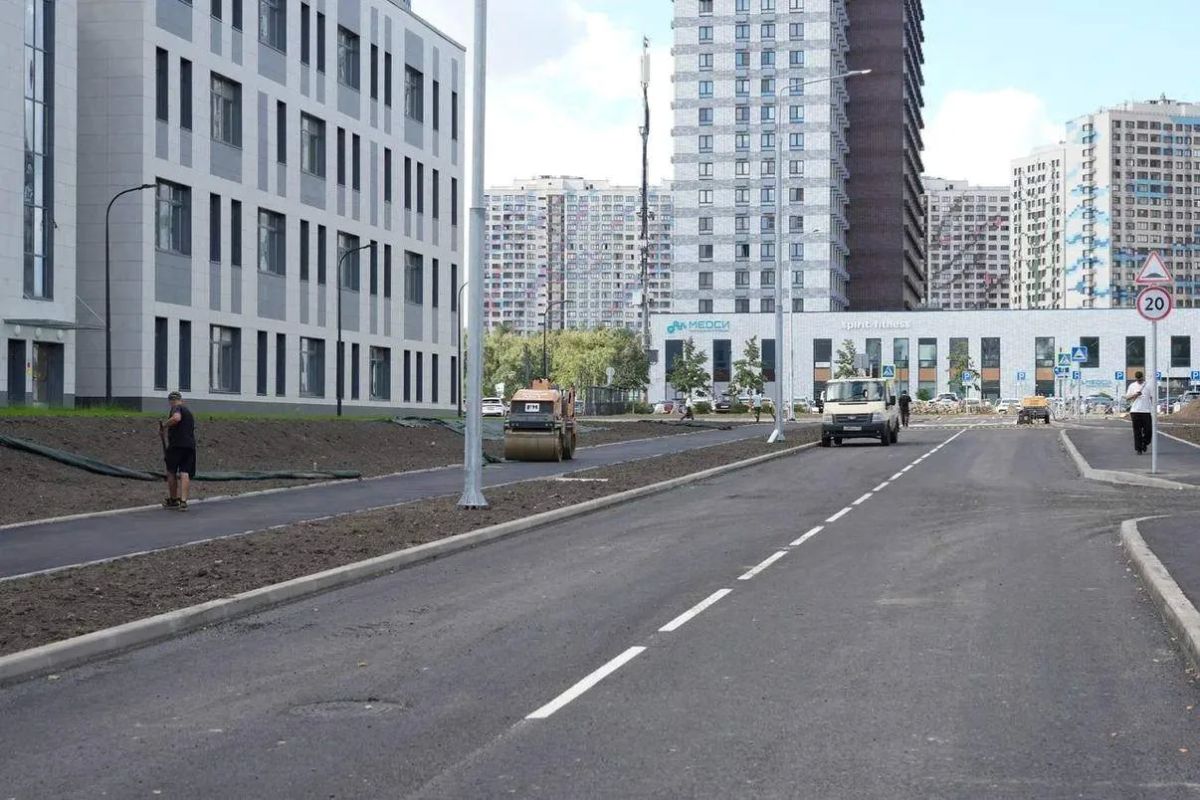 В Котельниках с опережением графика запустили рабочее движение на подъездной дороге к воспитательно-образовательному комплексу в микрорайоне Опытное поле В Котельниках с опережением графика запустили рабочее движение на подъездной дороге к воспитательно-образовательному комплексу в микрорайоне Опытное поле