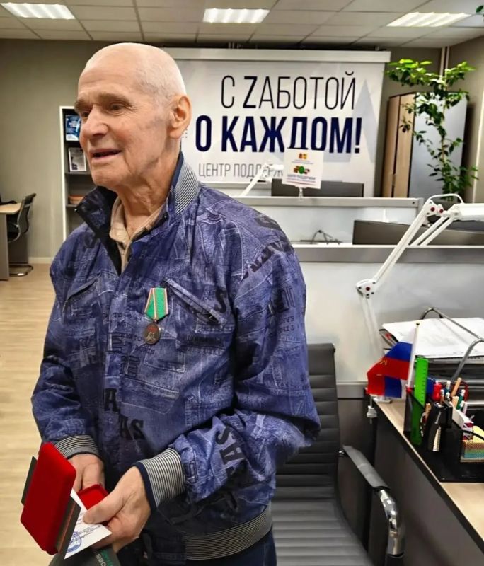 В Богородском округе отметили человека, чьё неравнодушие и преданность делу становятся настоящим примером для окружающих В Богородском округе отметили человека, чьё неравнодушие и преданность делу становятся настоящим примером для окружающих