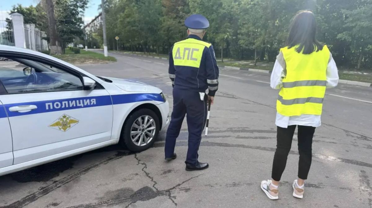 В преддверии нового учебного года сотрудники Госавтоинспекции наукограда Королёв совместно с представителями местной Администрации провели профилактическую акцию по проверке правил перевозки детей В преддверии нового учебного года сотрудники Госавтоинспекции наукограда Королёв совместно с представителями местной Администрации провели профилактическую акцию по проверке правил перевозки детей